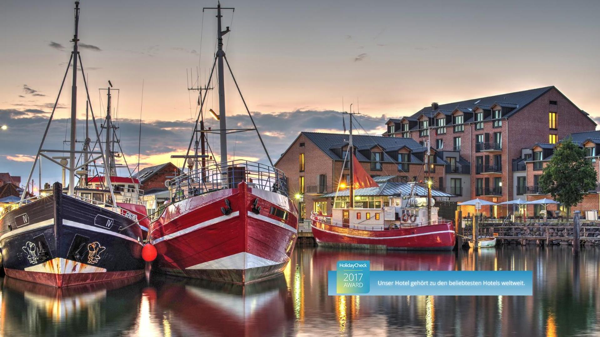Hafenhotel Meereszeiten Heiligenhafen Exteriér fotografie