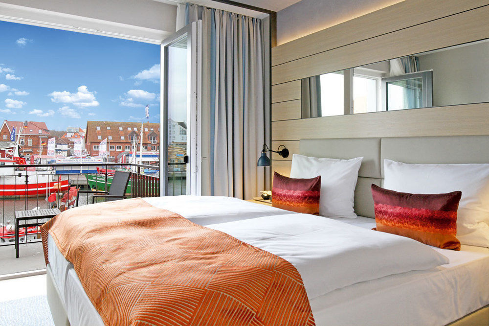 Hafenhotel Meereszeiten Heiligenhafen Exteriér fotografie