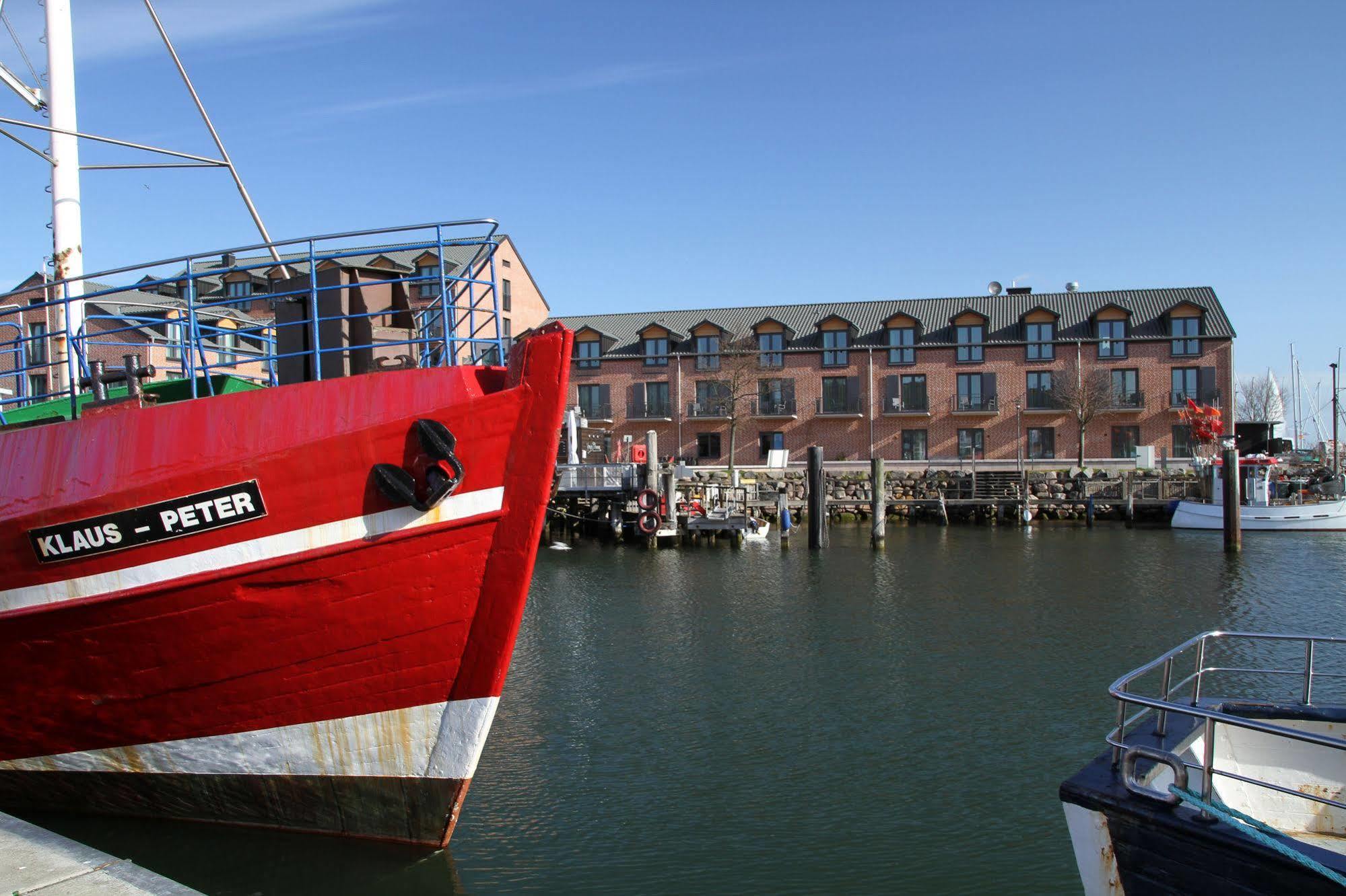 Hafenhotel Meereszeiten Heiligenhafen Exteriér fotografie
